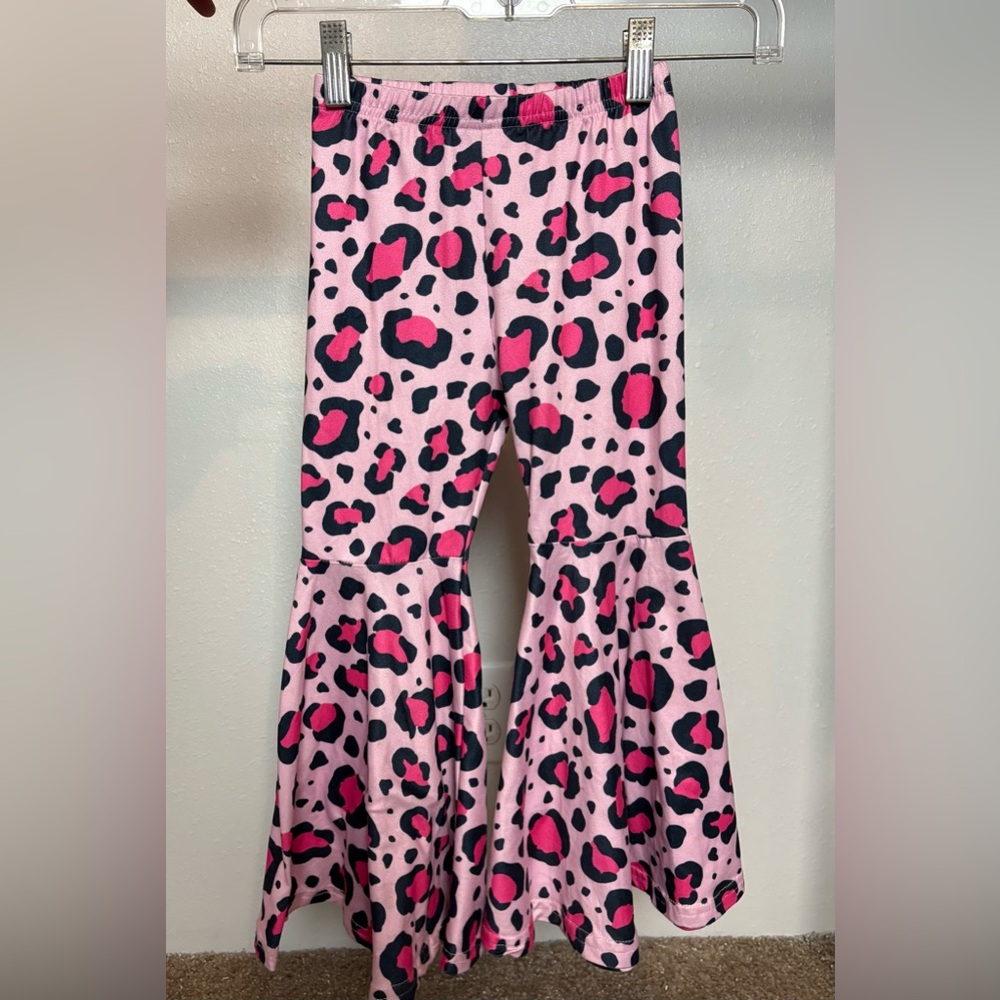 Boutique, pink leopard bell bottom 4-5 years